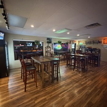 The Beer Station - View from bar to front door - Beer, Wine & Spirits Near Me - Seneca, South Carolina