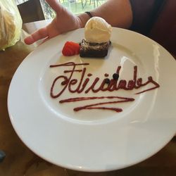 Siqueff - The gave my wife a Birthday brownie with ice cream