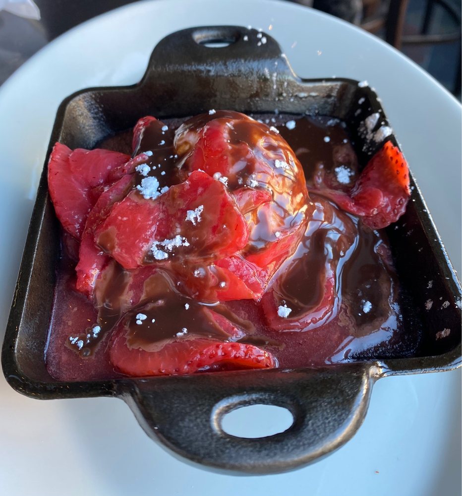 Social spots from Five Horses Tavern
