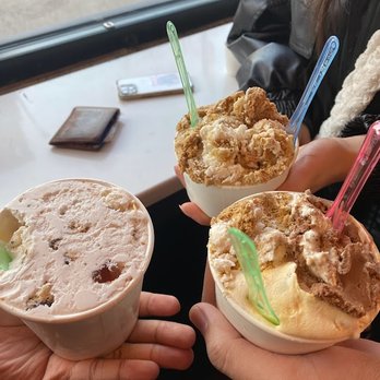 Black Dog Gelato - Ice Cream & Frozen Yogurt Near Me - Chicago, Illinois Black Dog Gelato - Ice Cream & Frozen Yogurt Near Me - Chicago, Illinois