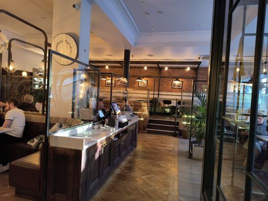 Ardnamurchan Scottish Restaurant & Bar by null