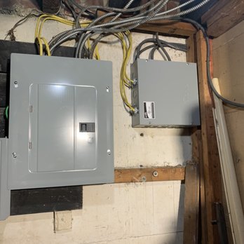 Brooklyn Queens Ductless A/C - New electrical service, because we are also licensed electricians - Heating & Air Conditioning/HVAC Near Me - Howard Beach, New York Brooklyn Queens Ductless A/C - New electrical service, because we are also licensed electricians - Heating & Air Conditioning/HVAC Near Me - Howard Beach, New York