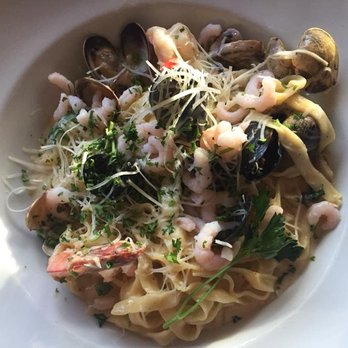 Anthony's at Sinclair Inlet - Seafood Fettuccine - Seafood Near Me - Bremerton, Washington Anthony's at Sinclair Inlet - Seafood Fettuccine - Seafood Near Me - Bremerton, Washington