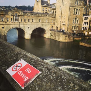 Pulteney Bridge - Landmarks & Historical Buildings Near Me - Bath, BAS