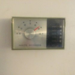 Dorchester Apartments - This how hot t is in the apartment.