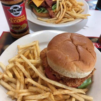 Steak ’n Shake - American Near Me - Daytona Beach, Florida Steak ’n Shake - American Near Me - Daytona Beach, Florida