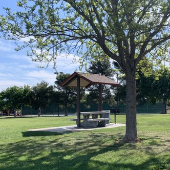 Angel Park - Picnic tables - Tennis Near Me - Las Vegas, Nevada Angel Park - Picnic tables - Tennis Near Me - Las Vegas, Nevada
