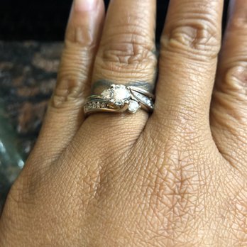 Reiner's Fine Jewelry - Jewelry Near Me - Houston, Texas Reiner's Fine Jewelry - Jewelry Near Me - Houston, Texas