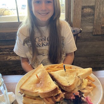 Shepherd's Grill - Club sandwich - American Near Me - Branson, Missouri