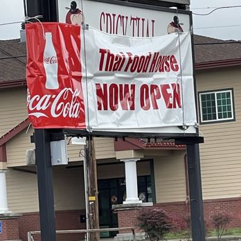 Thai Food House - New sign at the road. - Thai Near Me - Winston, Oregon