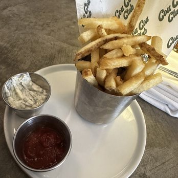 Coucou - Side of fries - Cocktail Bars Near Me - Venice, California