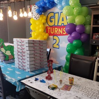 Sassy Sisters Soft Play - Toy Story setup with personalized backdrop. - Balloon Services Near Me Sassy Sisters Soft Play - Toy Story setup with personalized backdrop. - Balloon Services Near Me