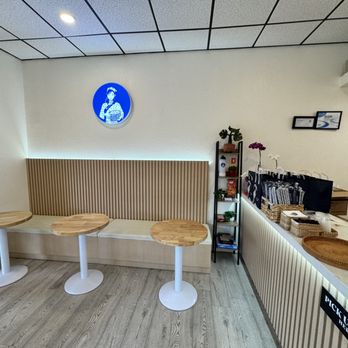 Ming Cha - Interior - Bubble Tea Near Me - Walnut, California Ming Cha - Interior - Bubble Tea Near Me - Walnut, California