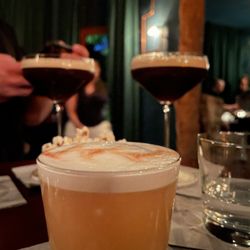 drip BAR - Whiskey Sour und Espresso Martini