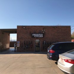 Schwab Cycles - Front entrance