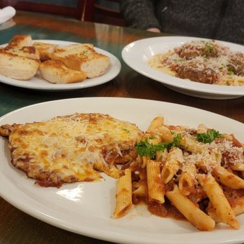 Katy's Korner - Spaghetti and meatballs back right chicken parm front right - Breakfast & Brunch Near Me - San Ramon, California