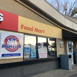 Boone's Marathon