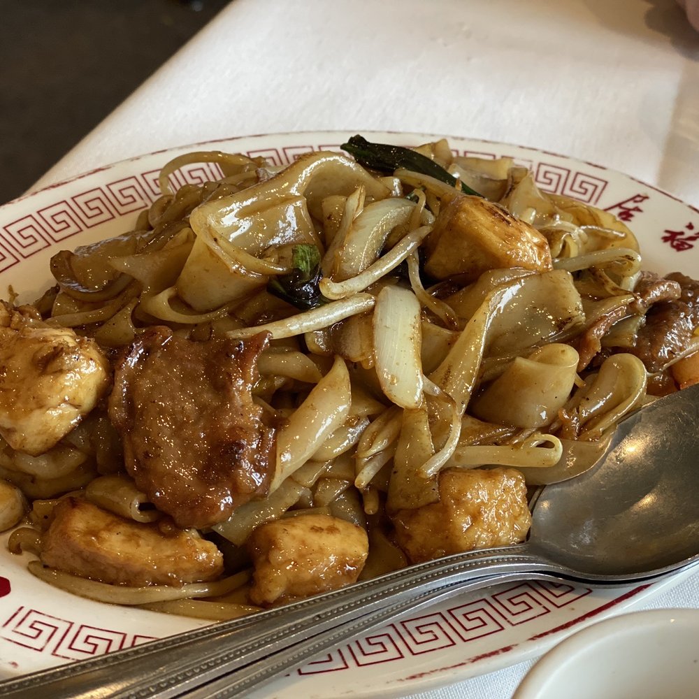 Chef Chu's - Combo chow fun - Chinese Near Me - Los Altos, California