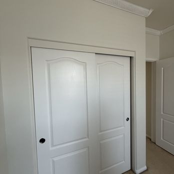 Sam’s Handyman Services - Sliding closet doors finally fixed, holes repatched and painted. Looks brand new again! - Handyman Near Me Sam’s Handyman Services - Sliding closet doors finally fixed, holes repatched and painted. Looks brand new again! - Handyman Near Me