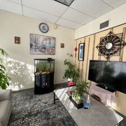 Chinese Pressure Massage - Entrance