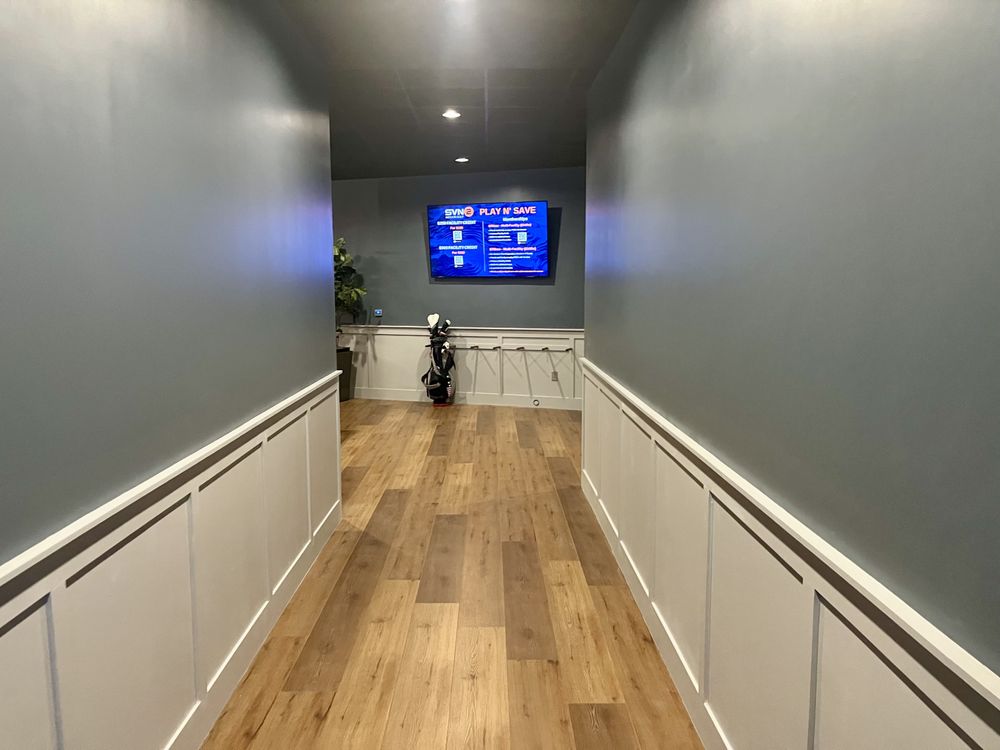 SVN2 Indoor Golf Logo