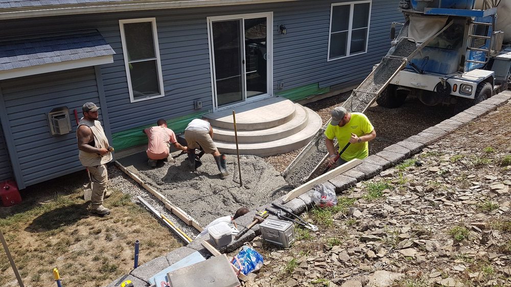 MILLER CONTRACTING AND EXCAVATION 132 Palyash Dr, Beaver Falls