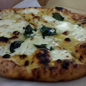 Pizza Brutta - pizza bianca - olive oil, basil, garlic, fresh mozzarella - Pizza Near Me - Madison, Wisconsin