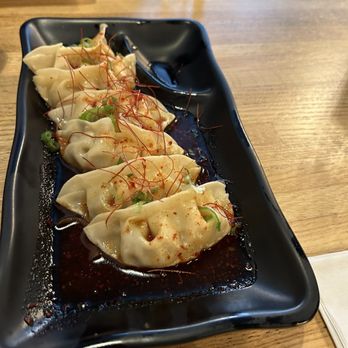 Blowfish Sushi & Ramen - Gyoza - Sushi Bars Near Me - Chicago, Illinois Blowfish Sushi & Ramen - Gyoza - Sushi Bars Near Me - Chicago, Illinois