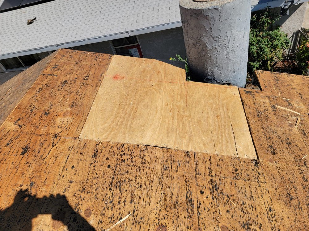 Slide of Universal Roofing