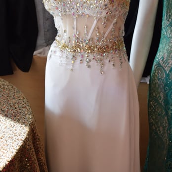 J Luis Bridal - Bridal Near Me - Long Beach, California J Luis Bridal - Bridal Near Me - Long Beach, California
