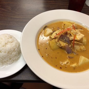 Thai Basil - Thai Near Me - Destin, Florida