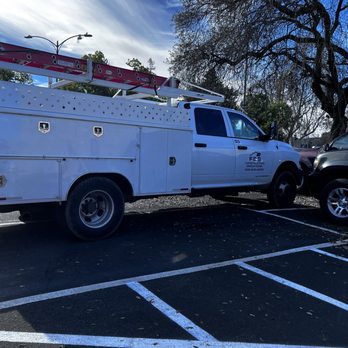 E F & S Concrete - Parking is at a premium and this is how these jokers decide to position their truck. - Masonry/Concrete Near Me E F & S Concrete - Parking is at a premium and this is how these jokers decide to position their truck. - Masonry/Concrete Near Me