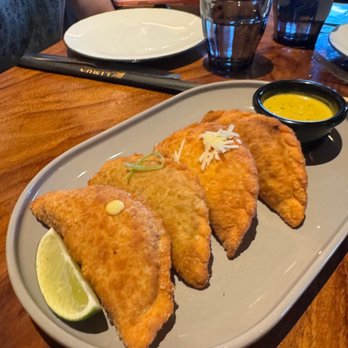 Limón - Empanada sampler - Peruvian Near Me - Mountain View, California
