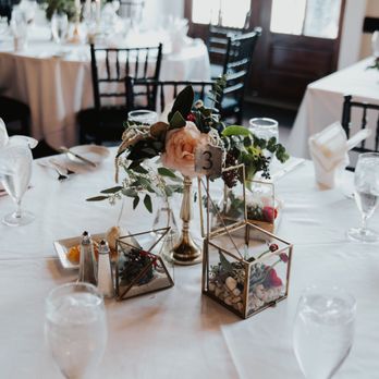 Mea. Flowers - Floral Designers Near Me