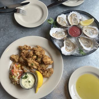 The Red Dory - New American Near Me - Tiverton, Rhode Island