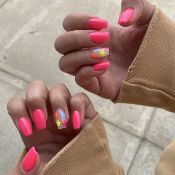 Luxury Nails - Nail Salons Near Me - Fishers, Indiana