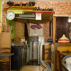 Andu Café - The interior of Andu Cafe - clear view