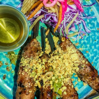 Dzo Viet Eatery - Nem nuong - Vietnamese Near Me - Toronto, Ontario