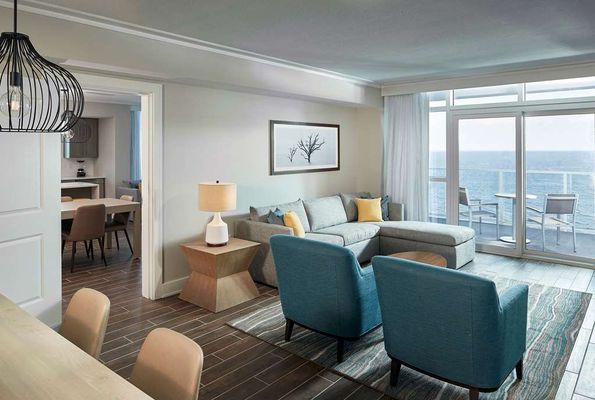 Hilton Grand Vacations Club Ocean Enclave Myrtle Beach by null