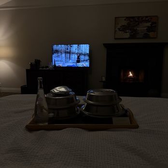 The Lodge at Bodega Bay - Room service and indoor fireplace - Hotels Near Me - Bodega Bay, California