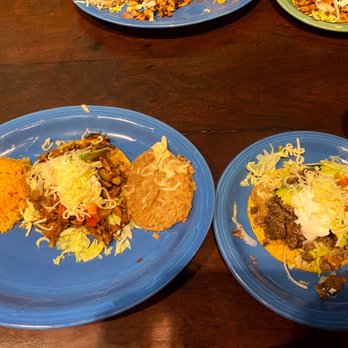 Tecalitlan - Tostadas. (Steak, right. Chicken, left) - Mexican Near Me - Chicago, Illinois Tecalitlan - Tostadas. (Steak, right. Chicken, left) - Mexican Near Me - Chicago, Illinois