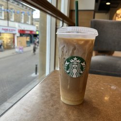 Starbucks - Venti Iced Eggnog Latte £4.75