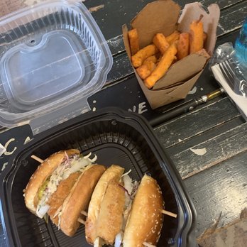 Doc B's Restaurant + Bar - Crispy Chicken Sandwich - New American Near Me - Chicago, Illinois Doc B's Restaurant + Bar - Crispy Chicken Sandwich - New American Near Me - Chicago, Illinois