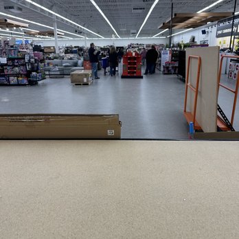 Big Lots - Department Stores Near Me - Frederick, Maryland