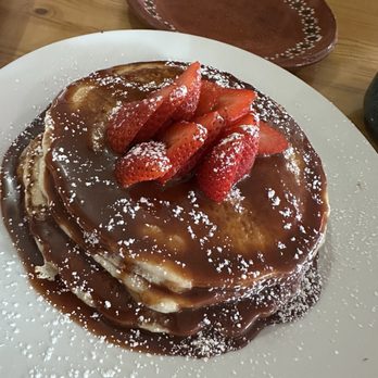 Tlahco Mexican kitchen - Pancakes with cajeta and strawberries - Mexican Near Me - San Antonio, Texas