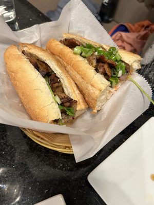 Pho Tan Vinh by null