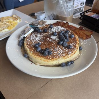 Nappi’s Nook - Blueberry Pancakes - Breakfast & Brunch Near Me - Nesconset, New York