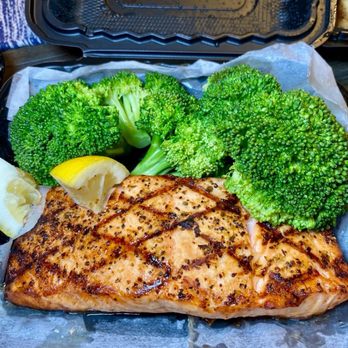 Pappas Seafood Company - Salmon Entree - Seafood Near Me - Nottingham, Maryland