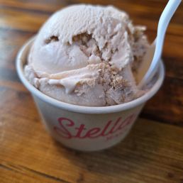 Stella's Vegan ice cream Maple banana bread Stella's Vegan ice cream Maple banana bread