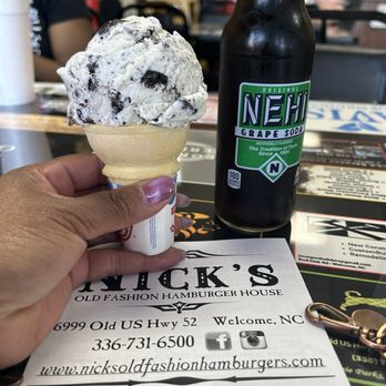 Nick's Old Fashioned Hamburger House - It has even been a week and I'm back! - Burgers Near Me - Lexington, North Carolina